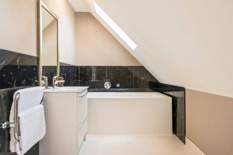 Photo of property in 78 Sutton Road, Brookby, Manurewa, 2576