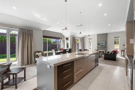 Photo of property in 141 Aston Drive, Waimairi Beach, Christchurch, 8083