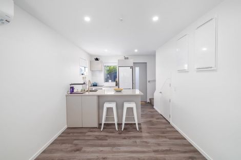 Photo of property in 3/51 Hills Road, Edgeware, Christchurch, 8013