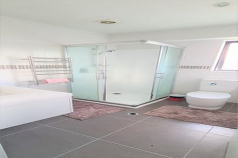 Photo of property in 97e Kinross Street, Blockhouse Bay, Auckland, 0600