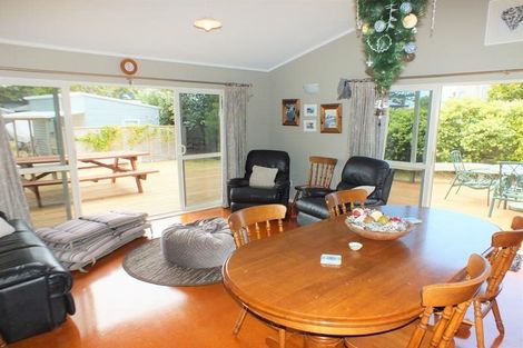 Photo of property in 618 Matarangi Drive, Matarangi, Whitianga, 3592