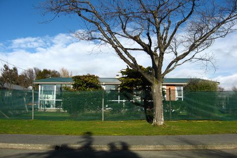 Photo of property in 19 Weka Street, Waikiwi, Invercargill, 9810