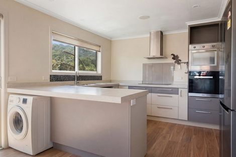 Photo of property in 22 Seaview Avenue, Te Puru, Thames, 3575