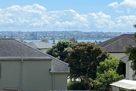 Photo of property in 2/168 Pakuranga Road, Pakuranga, Auckland, 2010