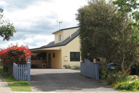 Photo of property in 14b Portland Street, Welcome Bay, Tauranga, 3112