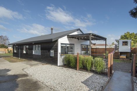 Photo of property in 7a Lyn Grove, Papamoa Beach, Papamoa, 3118