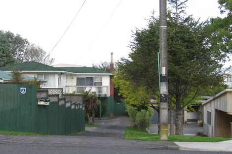Photo of property in 17 Royal Road, Massey, Auckland, 0614