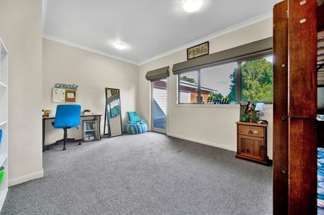 Photo of property in 483 Corbett Road, Lepperton, New Plymouth, 4373