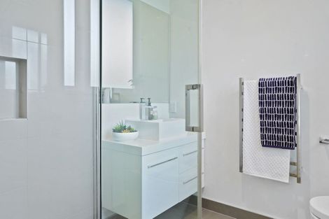 Photo of property in 98 Hamilton Avenue, Ilam, Christchurch, 8041