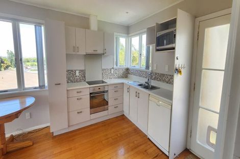 Photo of property in 8 Melton Road, Mount Wellington, Auckland, 1060