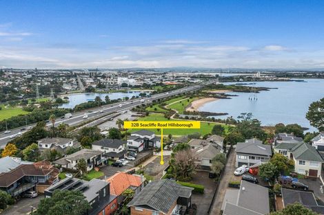 Photo of property in 2/32 Seacliffe Road, Hillsborough, Auckland, 1042