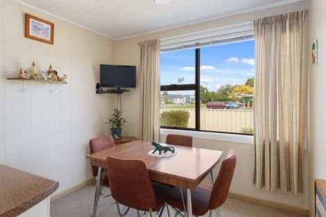 Photo of property in 14 Messines Street, Leeston, 7632