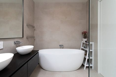 Photo of property in 25 Carlton Mill Road, Merivale, Christchurch, 8014