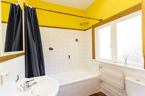 Photo of property in 17 Kiwi Street, Saint Leonards, Dunedin, 9022