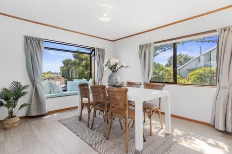 Photo of property in 3 Rangataua Street, Welcome Bay, Tauranga, 3112