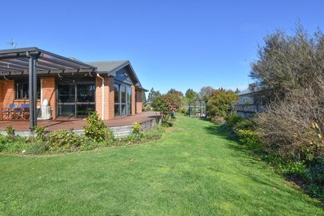 Photo of property in 4 Glamorgan Drive, Torbay, Auckland, 0630