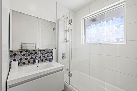 Photo of property in 3/82 Holly Road, St Albans, Christchurch, 8014