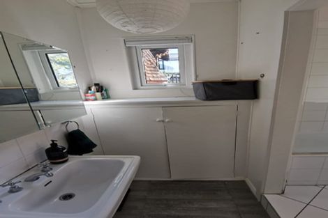 Photo of property in 6 Barton Terrace, Thorndon, Wellington, 6011