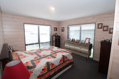 Photo of property in 417 Matarangi Drive, Matarangi, Whitianga, 3592