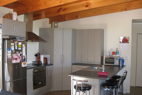 Photo of property in 32a Hillview Road, Waihi Beach, 3611