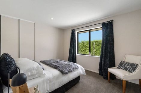 Photo of property in 2 Bellbird Place, Rolleston, 7614