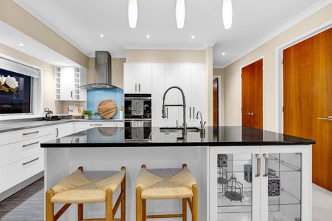 Photo of property in 1a French Street, Moturoa, New Plymouth, 4310