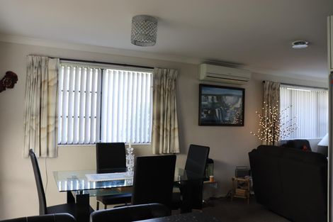 Photo of property in 84 Hakanoa Street, Huntly, 3700