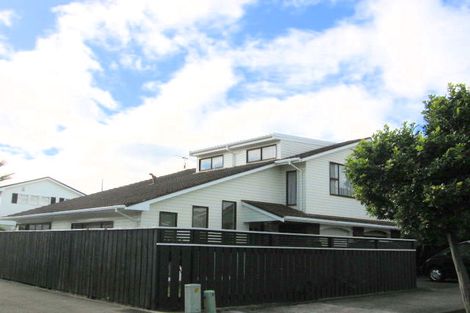 Photo of property in 12 Wai-iti Crescent, Woburn, Lower Hutt, 5010