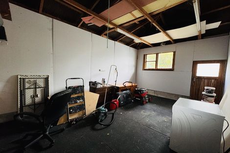 Photo of property in 43 Grey Street, Woodville, 4920