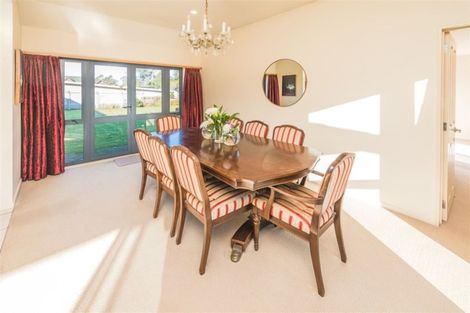 Photo of property in 1 Cotswolds Close, Otamatea, Whanganui, 4500