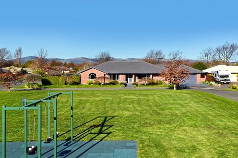 Photo of property in 14 Edwin Trent Drive, Prebbleton, 7604