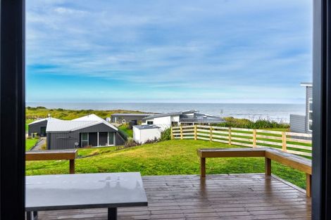 Photo of property in 23 Waipipi Road, Waverley, 4591