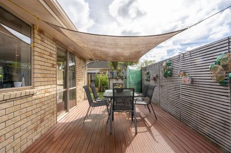 Photo of property in 30 Gardenia Close, Melville, Hamilton, 3206