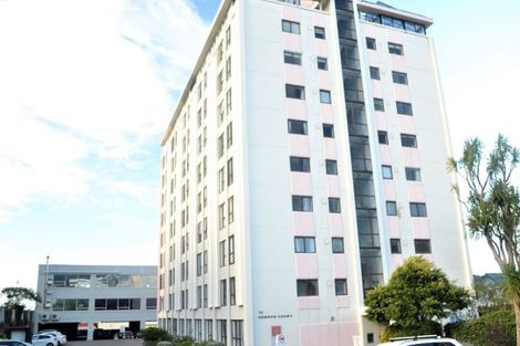 Photo of property in Hobson Court Flats, 54/70 Hobson Street, Thorndon, Wellington, 6011