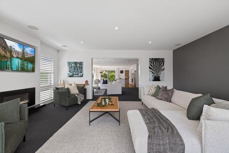 Photo of property in 212 Matsons Avenue, Papanui, Christchurch, 8053