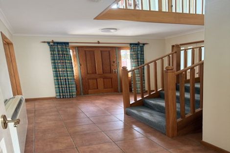 Photo of property in 1/5 Chateau Drive, Burnside, Christchurch, 8053