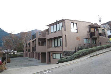 Photo of property in 24f Suburb Street, Queenstown, 9300