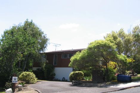 Photo of property in 20 Seon Place, Birkdale, Auckland, 0626