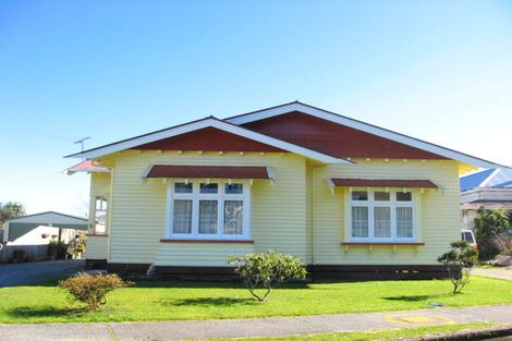 Photo of property in 8 Palmerston Street, Greymouth, 7805