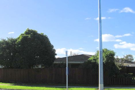 Photo of property in 2/109a Coronation Road, Papatoetoe, Auckland, 2025