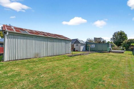 Photo of property in 1 Kempton Street, Greytown, 5712