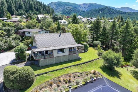 Photo of property in 22 Chalet Crescent, Hanmer Springs, 7334