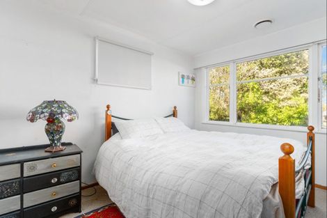 Photo of property in 4 Laurel Place, Awapuni, Palmerston North, 4412