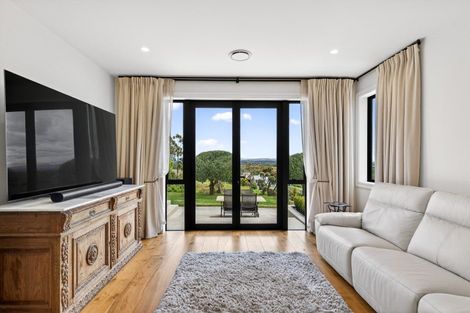 Photo of property in 42 Mclean Road, Havelock North, 4294