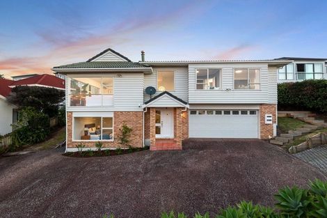 Photo of property in 14 Mcfetridge Place, Hillcrest, Auckland, 0627