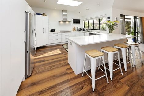 Photo of property in 27 Maurice Borich Place, Henderson, Auckland, 0610