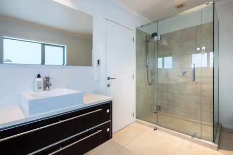 Photo of property in 131a Kowhai Road, Mairangi Bay, Auckland, 0630