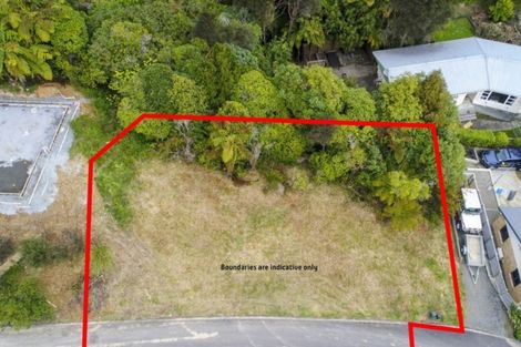 Photo of property in 9 Lowry Heights, Stokes Valley, Lower Hutt, 5019