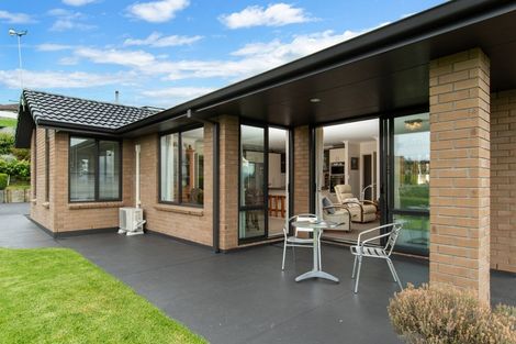 Photo of property in 7 Haden Place, Omokoroa, 3114