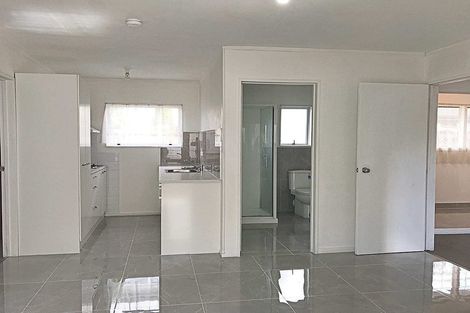 Photo of property in 6 Tangelo Place, Bucklands Beach, Auckland, 2012